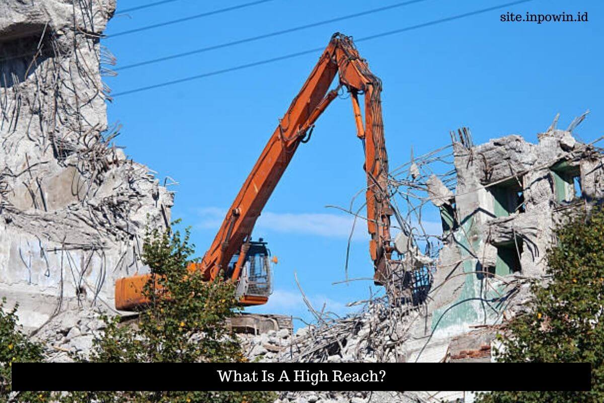 High Reach Demolition Excavators